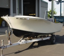 Running plug, 18ft student built powerboat